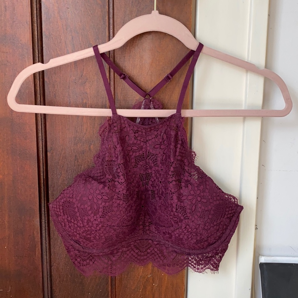 NWOT Victoria’s Secret Lace Halter Bralette
